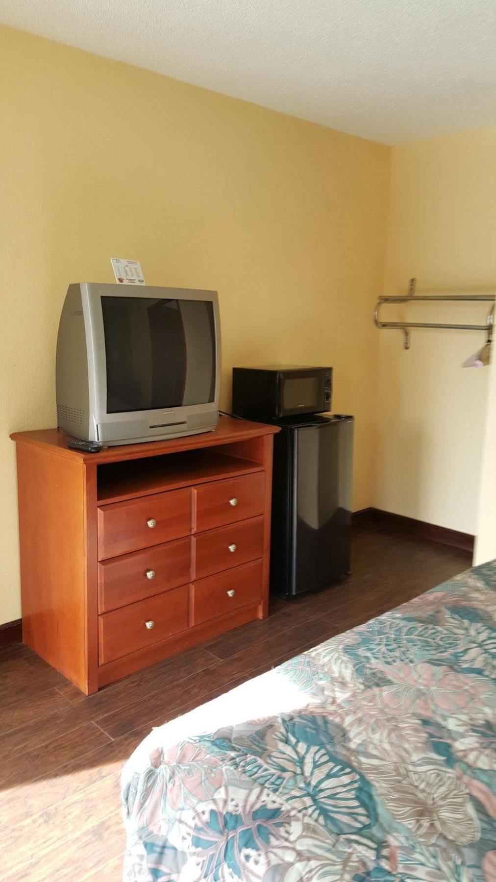 Western Inn Union City Dış mekan fotoğraf
